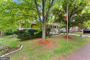 312 E Amhurst St, Sterling, VA 20164 - Photo 3