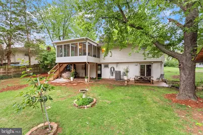 312 E Amhurst Street, Sterling, VA 20164 - Photo 43