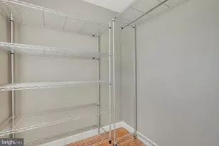 20575 Snowshoe Square, Ashburn, VA 20147 - Photo 17