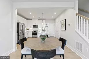 43805 Middleway Ter, Ashburn, VA 20147 - Photo 9