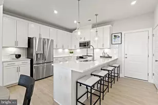 43805 Middleway Ter, Ashburn, VA 20147 - Photo 5