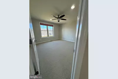 23604 Prosperity Ridge Place, Brambleton, VA 20148 - Photo 19