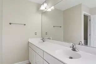 43909 Thorncroft Terrace, Ashburn, VA 20148 - Photo 15