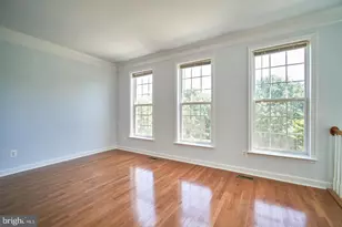19147 Commonwealth Terrace, Leesburg, VA 20176 - Photo 5