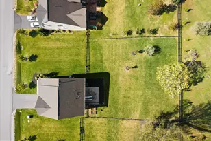 35924 Platinum Dr, Round Hill, VA 20141 - Photo 11