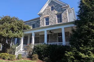 23122 Expedition Dr, Ashburn, VA 20148 - Photo 1