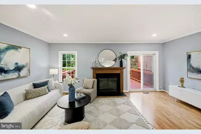 21140 Winding Brook Square, Ashburn, VA 20147 - Photo 7