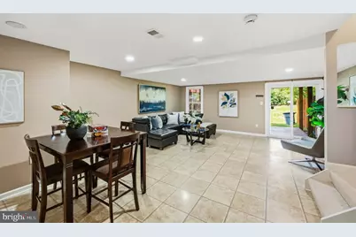 21140 Winding Brook Square, Ashburn, VA 20147 - Photo 19