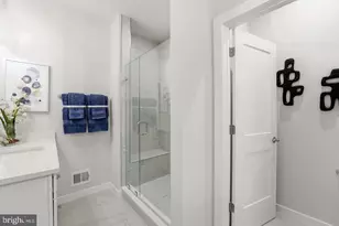 21100 Southbank St, Potomac Falls, VA 20165 - Photo 23