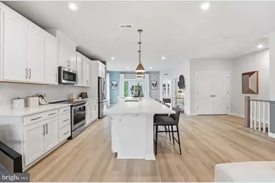 21100 Southbank Street, Potomac Falls, VA 20165 - Photo 5