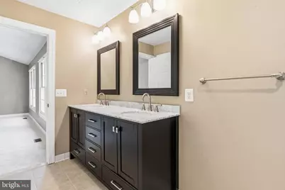 20708 Corkwood Drive, Sterling, VA 20165 - Photo 33