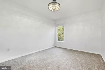 21881 Shallow Rock Square, Sterling, VA 20164 - Photo 31