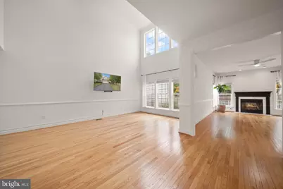 20035 Valhalla Square, Ashburn, VA 20147 - Photo 13