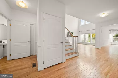 20035 Valhalla Square, Ashburn, VA 20147 - Photo 3