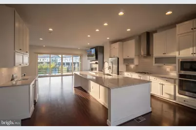 44611 Uptown Row Drive, Ashburn, VA 20147 - Photo 21