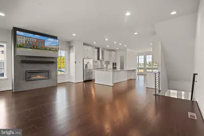44611 Uptown Row Drive, Ashburn, VA 20147 - Photo 19