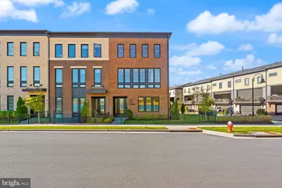 44611 Uptown Row Drive, Ashburn, VA 20147 - Photo 3
