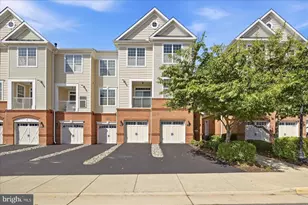 23297 Southdown Manor Terrace, Ashburn, VA 20148 - Photo 13
