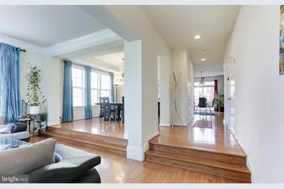 46046 Earle Wallace Circle, Sterling, VA 20166 - Photo 5