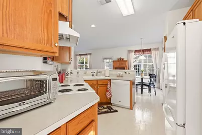 25991 Glasgow Drive, Chantilly, VA 20152 - Photo 13