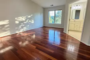 22557 Welborne Manor Square, Ashburn, VA 20148 - Photo 9