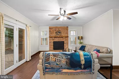203 Markwood Drive, Sterling, VA 20165 - Photo 15
