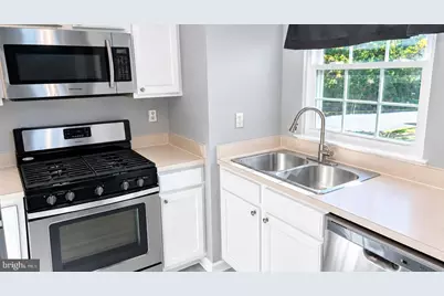 22963 Whitehall Terrace, Sterling, VA 20166 - Photo 3