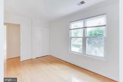 10136 Yorktown Drive, Great Falls, VA 22066 - Photo 35