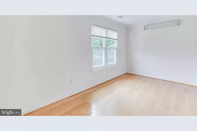 10136 Yorktown Drive, Great Falls, VA 22066 - Photo 33
