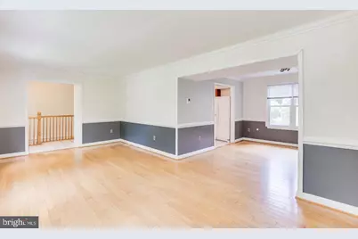 10136 Yorktown Drive, Great Falls, VA 22066 - Photo 15