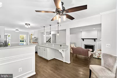 704 Evard Court SW, Leesburg, VA 20175 - Photo 11