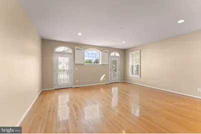 23005 Bulwark Terrace, Brambleton, VA 20148 - Photo 11