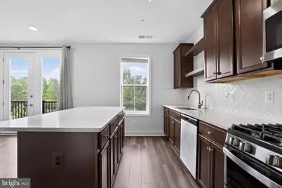 43242 Farringdon Square, Broadlands, VA 20148 - Photo 17