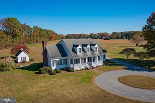 602 Cedar Pointe Dr, Weems, VA 22576 - Photo 51