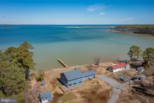 199 Foxwells Ln, White Stone, VA 22578 - Photo 1