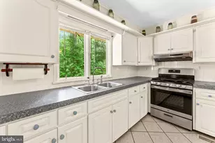 59 Hickory Rd, Lancaster, VA 22503 - Photo 3
