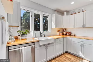 9832 River Rd, Lancaster, VA 22503 - Photo 3
