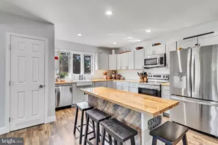 9832 River Rd, Lancaster, VA 22503 - Photo 5
