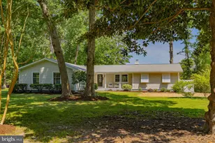 96 Larkspur Ln, Weems, VA 22576 - Photo 3