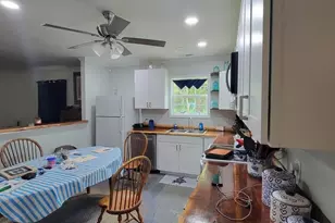 274 Regina, Regina, VA 22503 - Photo 5