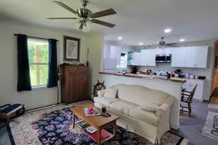 274 Regina, Regina, VA 22503 - Photo 3