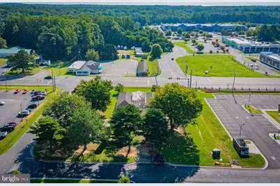 631 N Main Street, Kilmarnock, VA 22482 - Photo 5