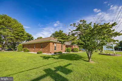 631 N Main Street, Kilmarnock, VA 22482 - Photo 9