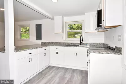 2029 Bluff Point Rd, Kilmarnock, VA 22482 - Photo 21