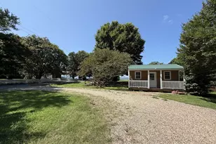 316 Sunset Dr, Weems, VA 22576 - Photo 21