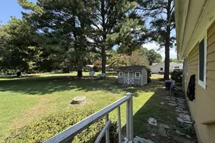 316 Sunset Dr, Weems, VA 22576 - Photo 17