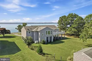 219 Riverside Dr, Lancaster, VA 22503 - Photo 5
