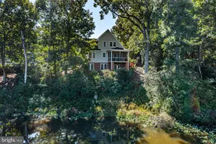 732 Middle Gate Ln, Irvington, VA 22480 - Photo 37