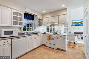 732 Middle Gate Ln, Irvington, VA 22480 - Photo 11