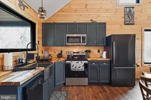 1823 Desert Rd, Haywood, VA 22722 - Photo 13